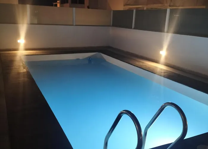 Luxury Rubicon Jacuzzi Y Piscina Villa *
